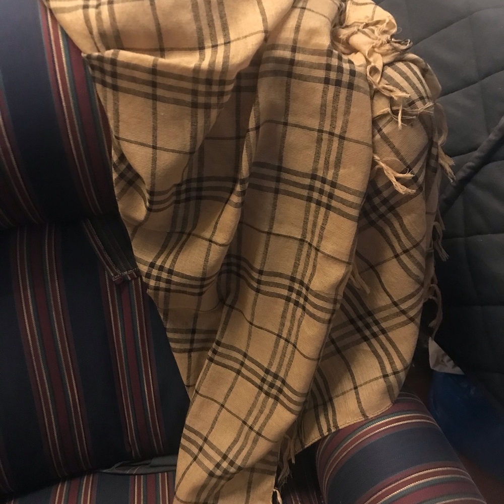 Scarf - Picture 2 of 2